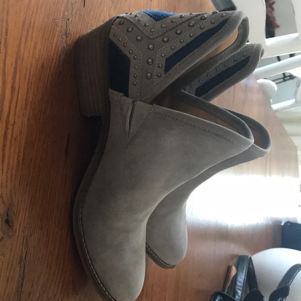 Lucky Brand booties